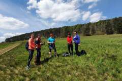 Vylet-Nordic-Walking-Lenka-Krivankova-Cesky-kras-Koukolova-hora-nezreznemecz-2021-05-08-pod-horou
