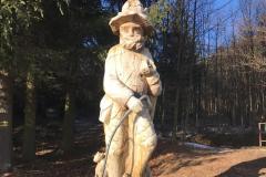 Dřevěný krasavec v Orlově u památného buku