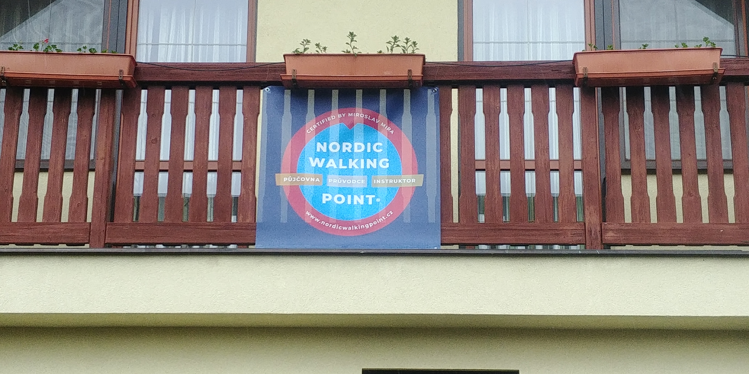 NWP-Chrustenice-lenka-krivankova-banner-20190429 Základna Nordic Walking Point, Ing. Lenka Křivánková, instrukotr nordic walking. Chrustenice. Kurzy, lekce, půjčovna - hole nordic walking