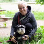 Olga Panenková s psím parťákem | Toulky s B BRAUN Medical, nordic walking a mindfulness, Obora Hvězda, Praha 27. 5. 2021
