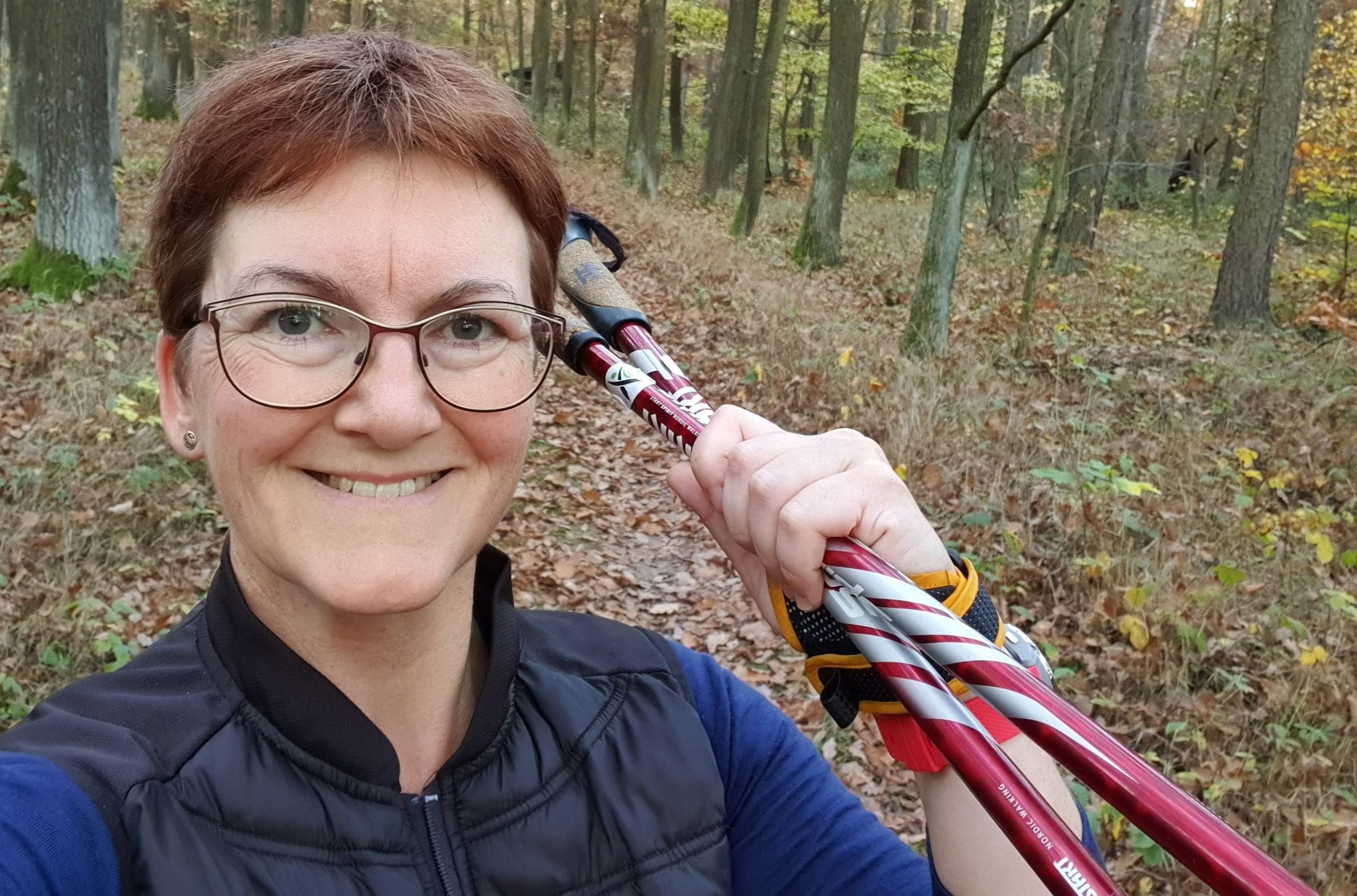 Nordic Walking Lenka Křivánková, certifikovaná instruktorka kondiční chůze na Berounsku a v Praze.